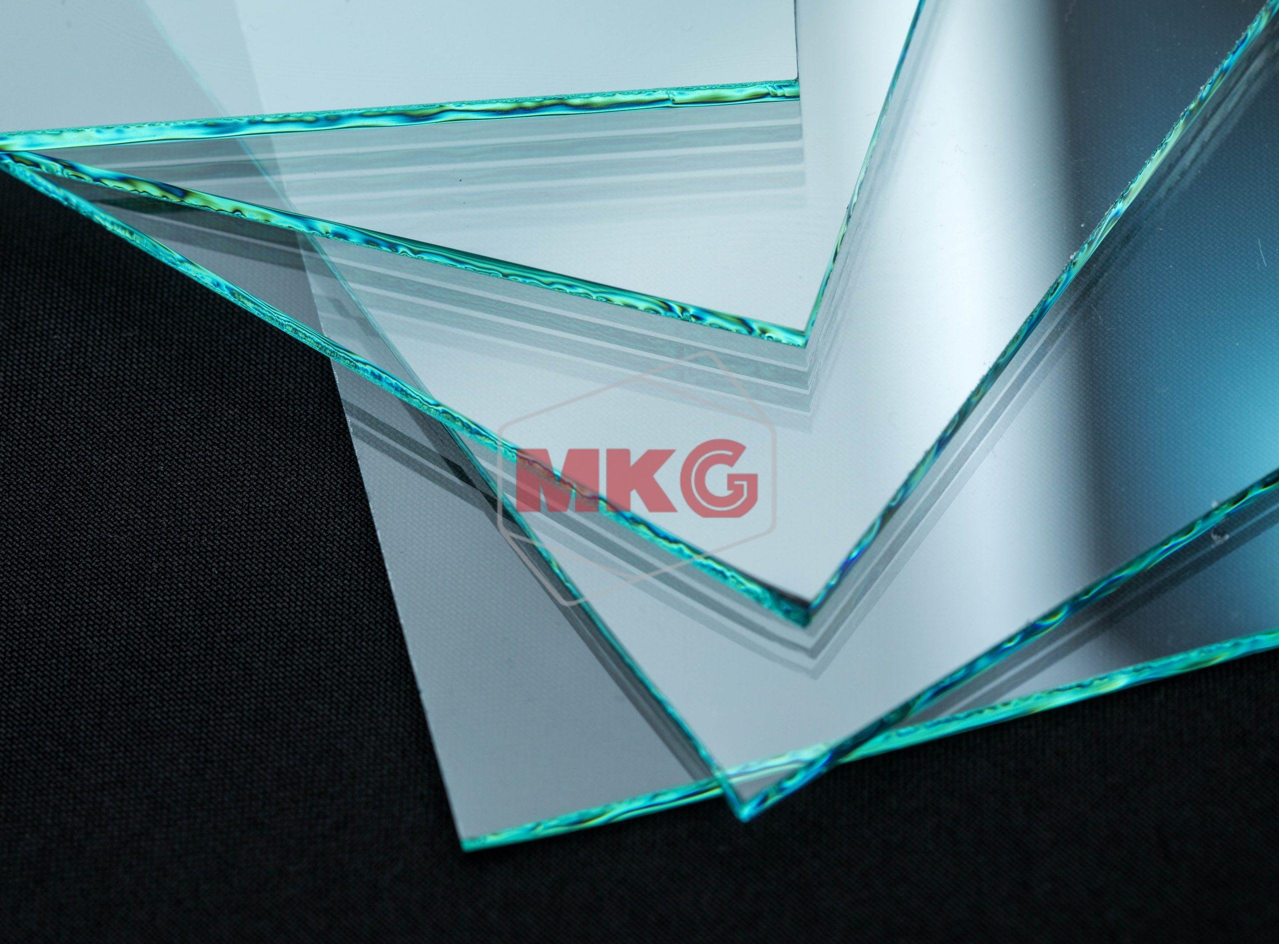 Kính trắng (Clear Glass)